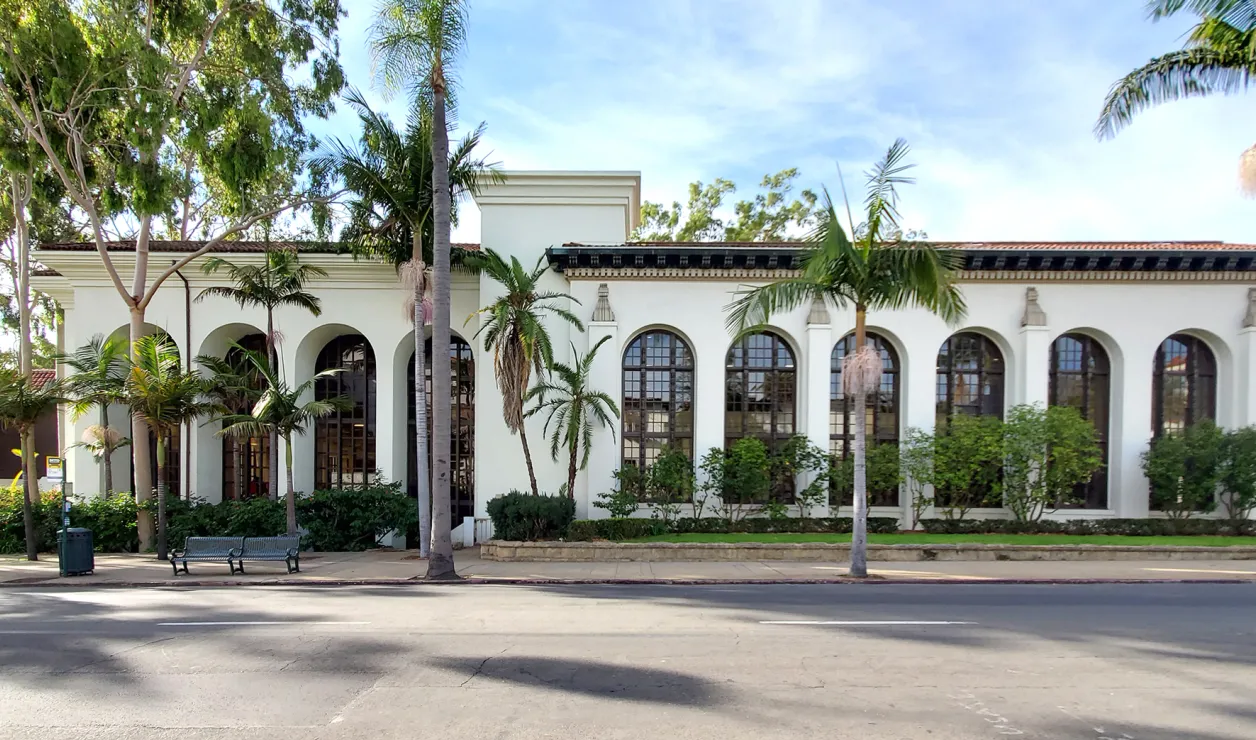 Central library anapamu