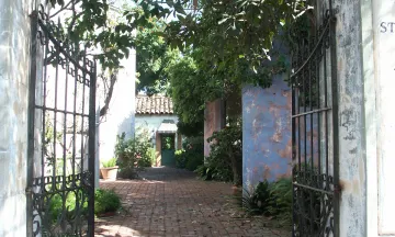 El Pueblo Viejo - Paseos and Courtyards