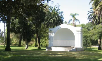 Plaza Del Mar Band Shell