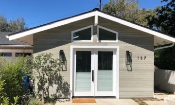 ADU D. Thompson for News Item