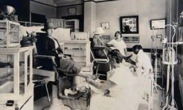 Photo of Dr Frances Ford