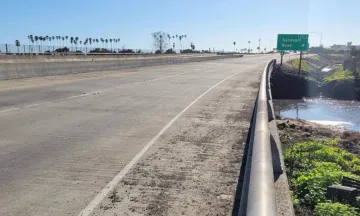 San Jose Bridge with Sandspit Rd exit in the background