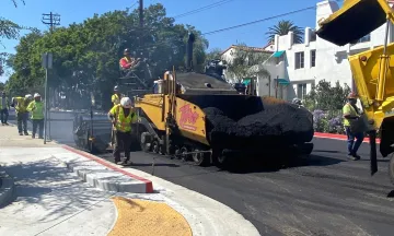 Paving Truck Castillo Street