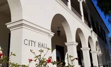 City Hall De la Guerra entrance.