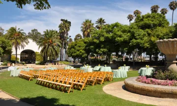 Chase Palm Plaza.jpg