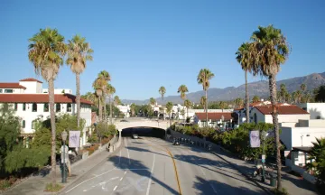 Lower State Street Looking at the Mountains.JPG
