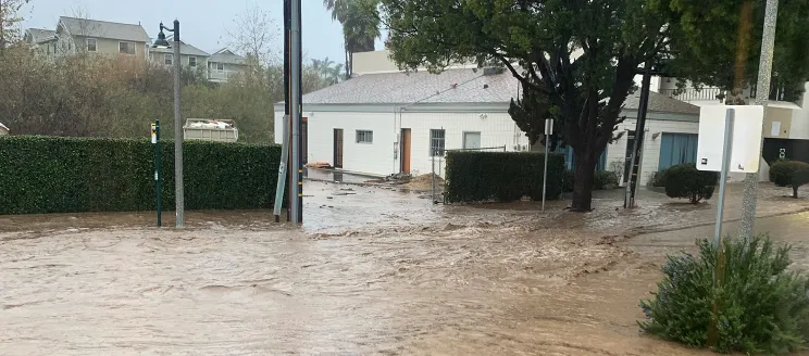 Image of Flooding on De La Vina after January 9 2023 storm