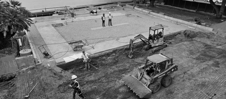 image of construction site in black and white for news item regarding blackout dates