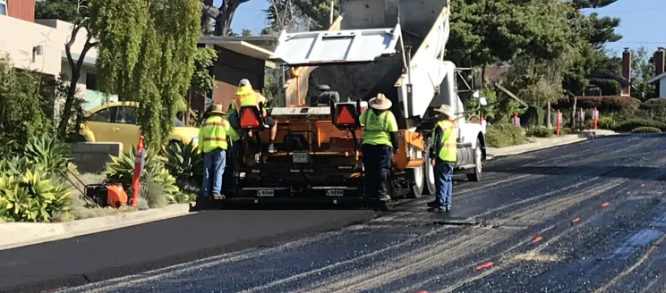 Paving Mesa Neighborhood