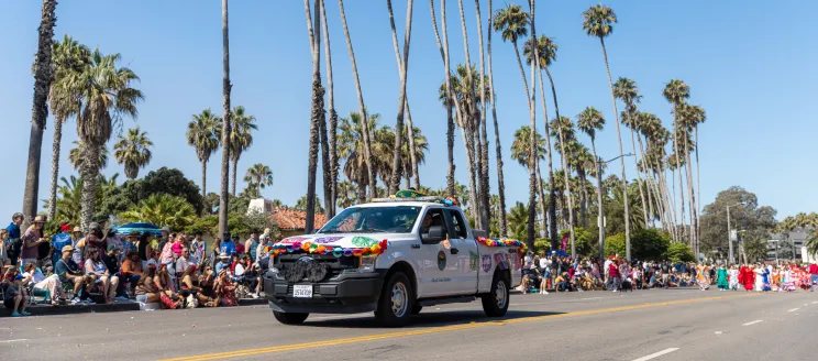 A City Fleet vehicle along the Children's Fiesta Parade Route.