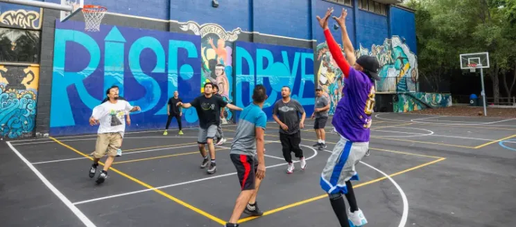 Bohnett Park basketball court with kids playing