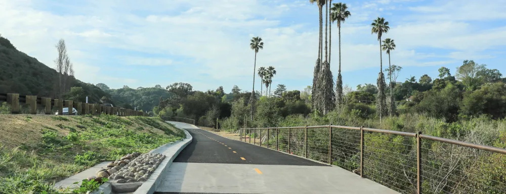 Las Positas Modoc Road Bicycle & Pedestrian Path Project - completed pathway