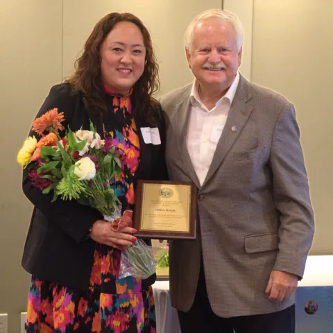 Anita Kwok and Mayor Rowse.