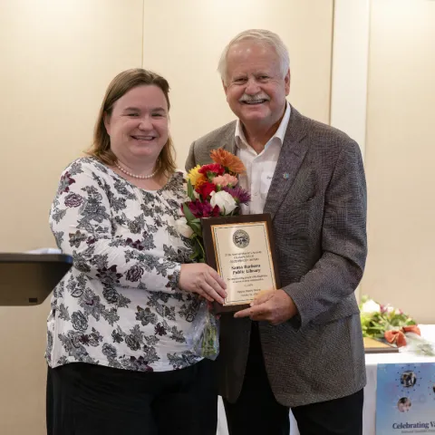 Beate Bjoerklund and Mayor Rowse